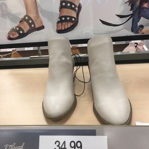 White/Cream super comfy and cute booties!